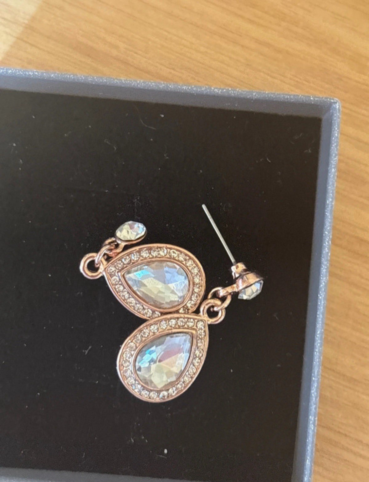 dress up rose gold dangley earrings, no earring back, no 925 mark