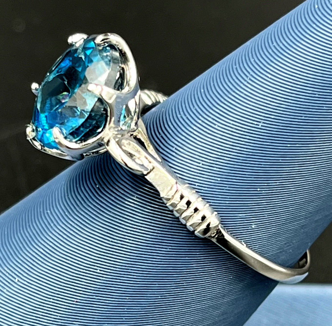 JTV Blue Round Cut 925 Sterling Silver Ring Size 10 Code Unknown PLS READ