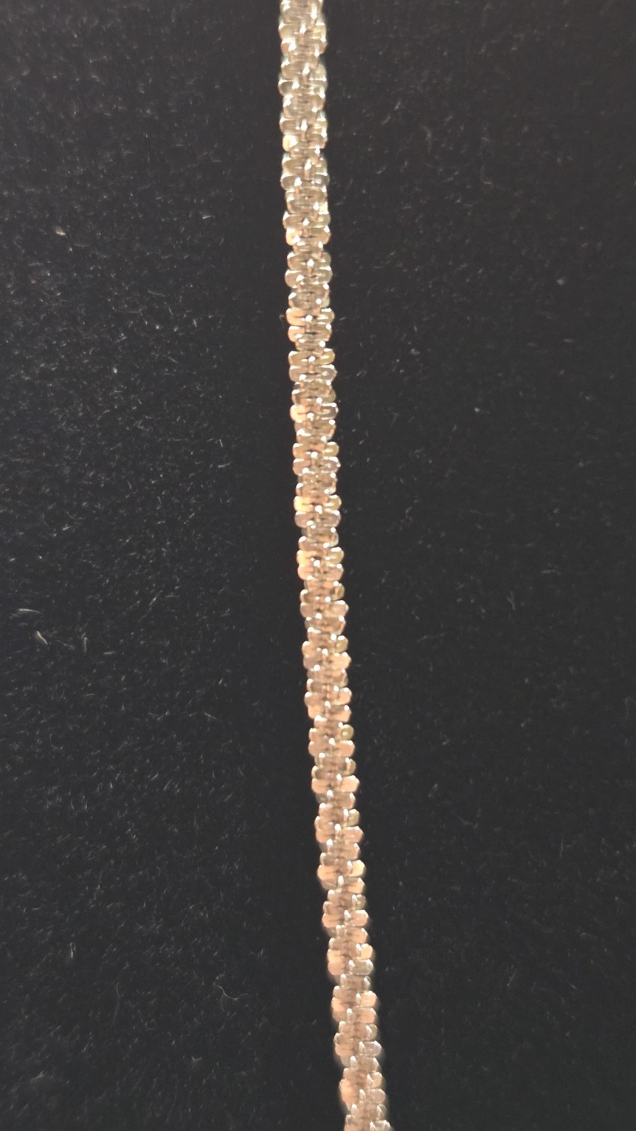 1.0 Carot Oval Mossinite Pendent, Upgraded Diamond Cut S925 18 Inch Necklace