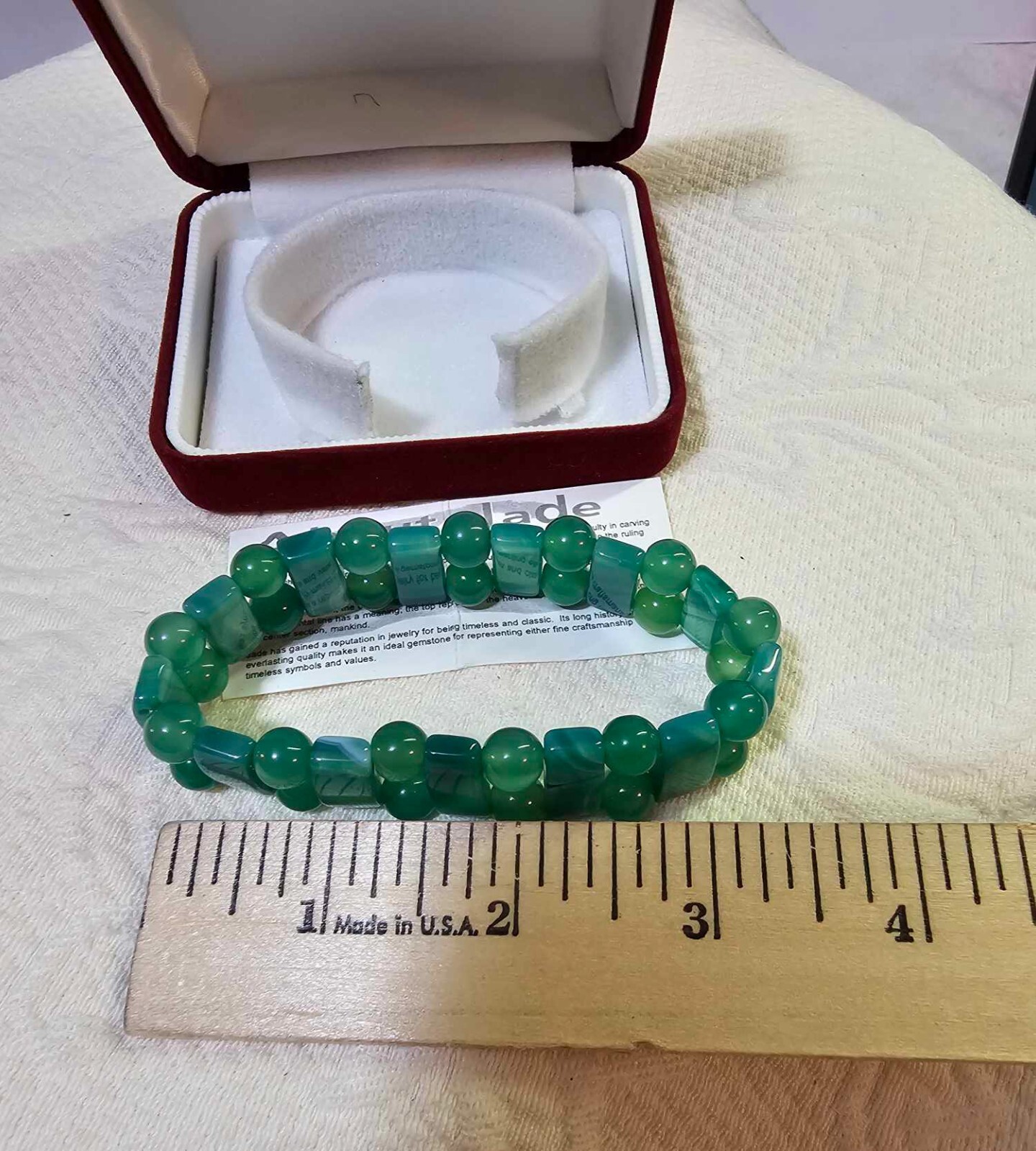 Jade Beaded Stretch Bracelet w/ box- B3