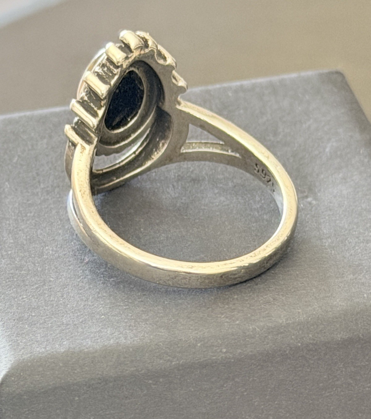 Sterling Silver Moon Teardrop Stone Mood Ring + Color Chart + Gift Box Size 6.5