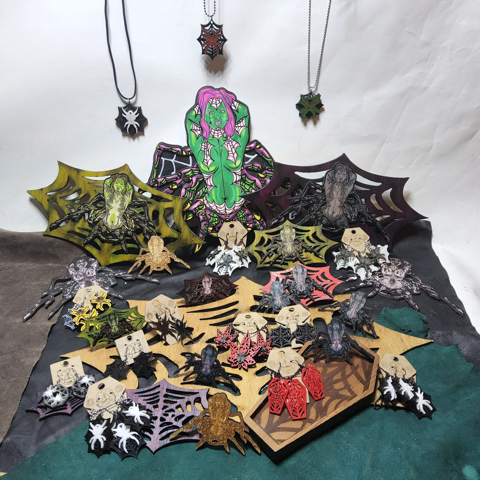 spiders webs earrings laser cut necklace set goth horror style art decor punk
