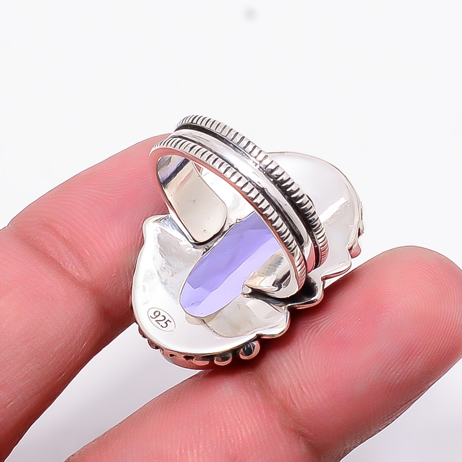 Colour Changing Alexandrite Sterling Silver Bold Oval Statement Ring S.7.5 R4739