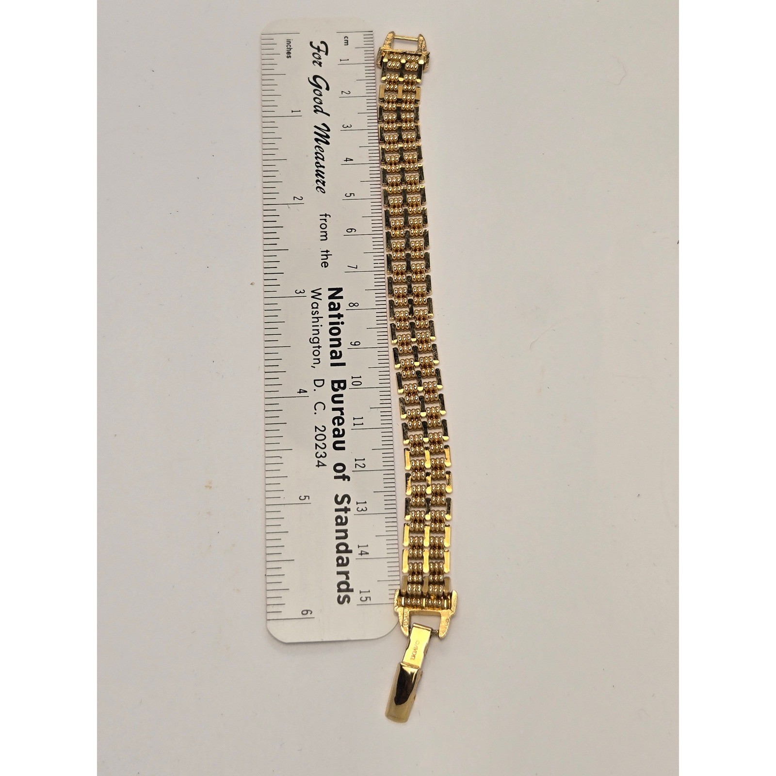 Avon brick Link Bracelet 7.25in Gold Tone Excellent Triple Row Beaded Vintage