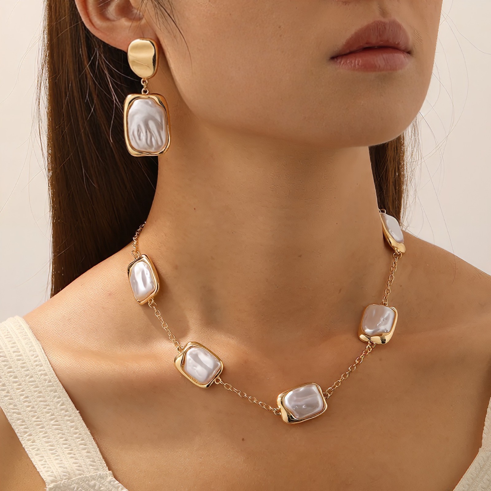 Gold Faux Pearl Jewelry Set Necklace Earrings Bracelet Wedding Bridal Gift