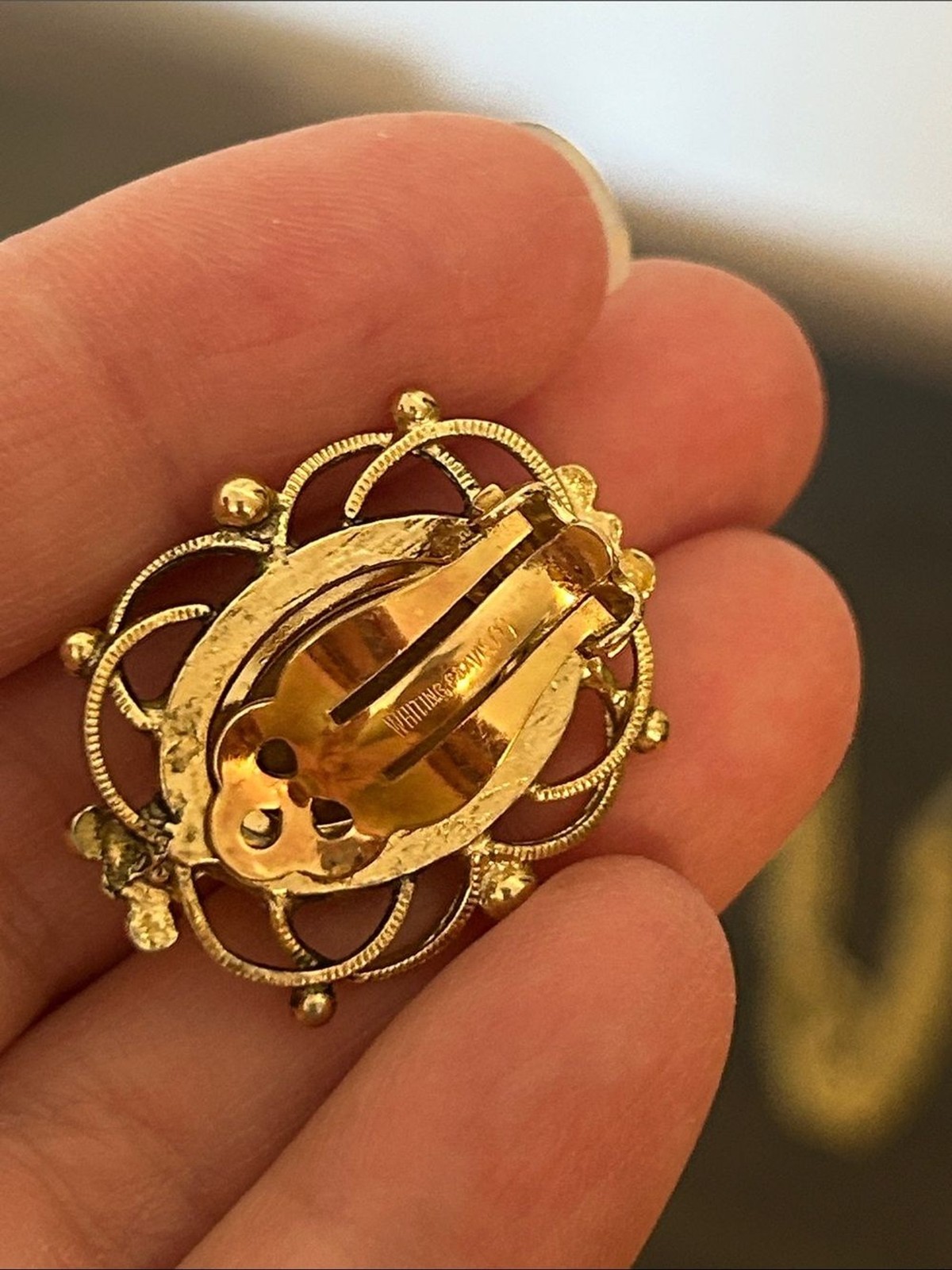 VTG Whiting Davis Style Amber Glass Cameo Pendant Necklace Clip-On Earring Set