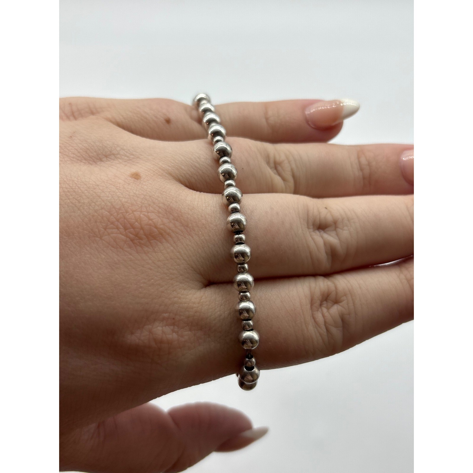 Premiere Designs Silver Tone Beaded Bracelet Polished Round Bead Strand 7 Inch