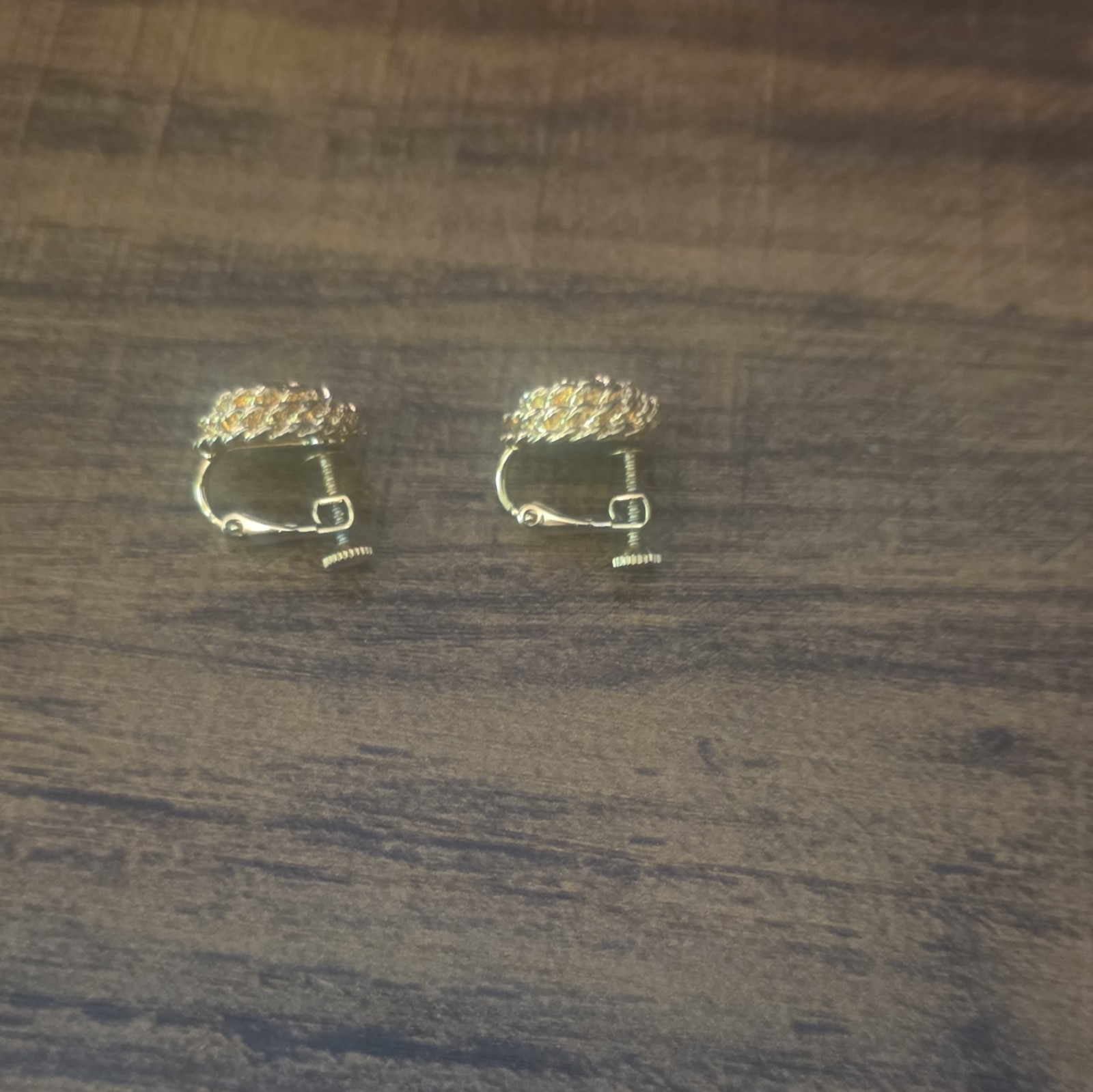 Gold Tone Round Stud Clip-On Earrings Screw Back No Stone Metal Lobe