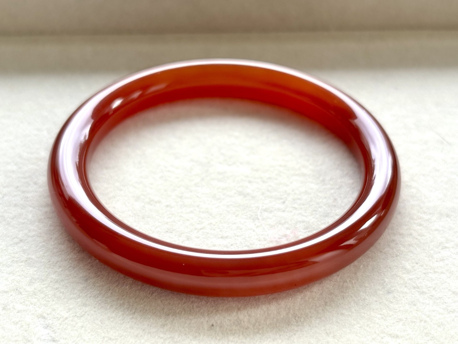 54.5mm Carnelian Red Agate Bangle Full Round with White Cloud Accent