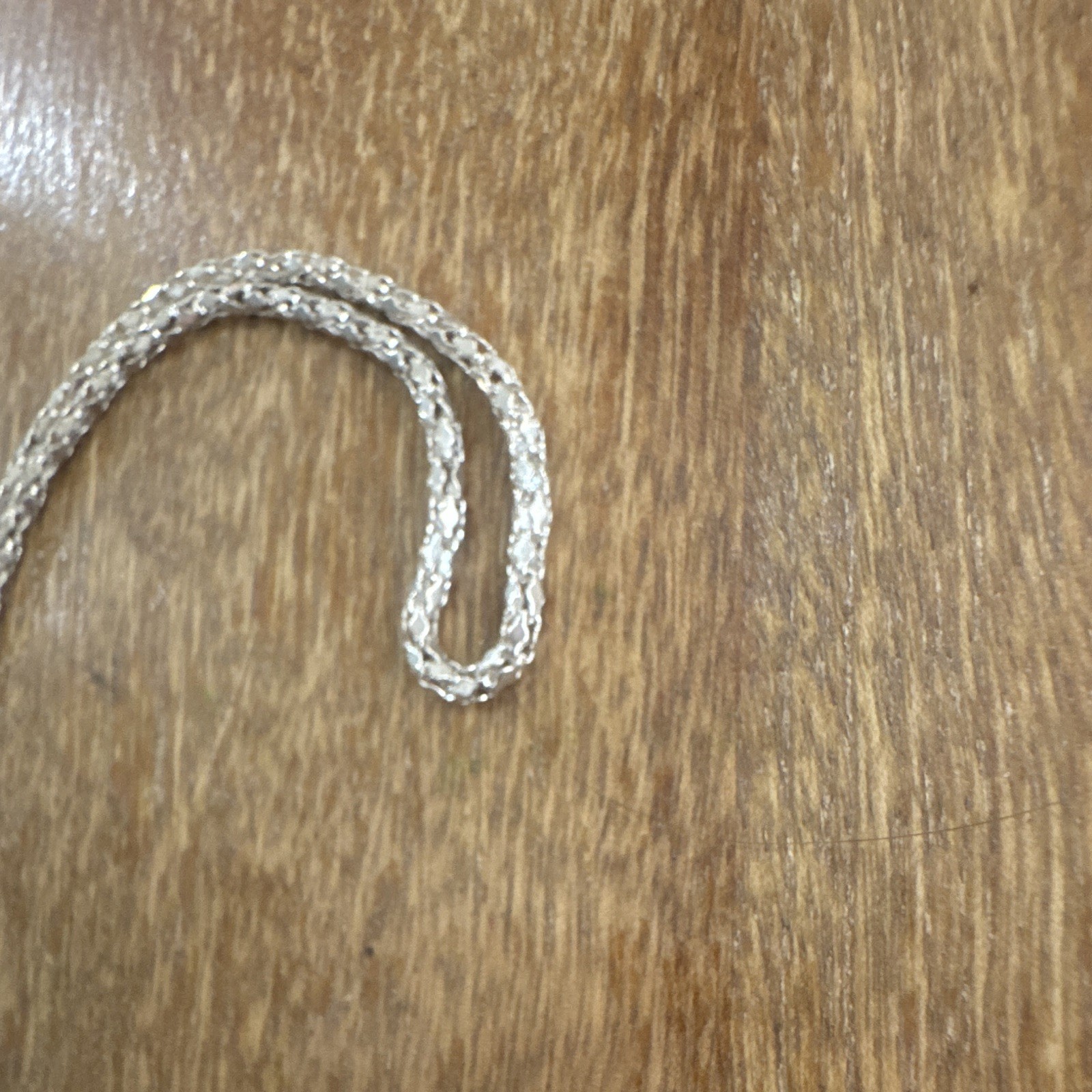 Silver Tone Spiga/Wheat Chain Necklace Lobster Clasp Metal No Stone