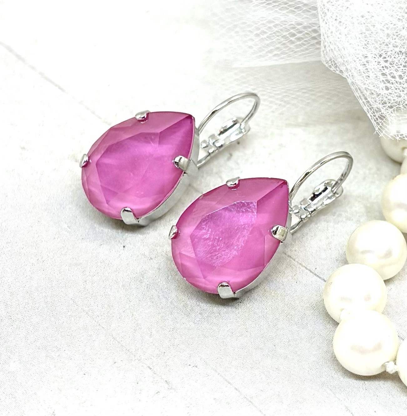 18mm Shiny Silver Plated Bubblegum Pink Pear Shaped Crystal Cup Chain Earrings