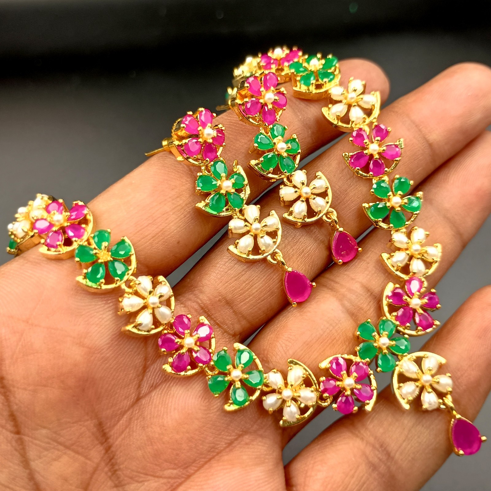 Vintage Flower Ruby Emerald Pearl Jewelry Set 22K Gold Plated Necklace Wedding G