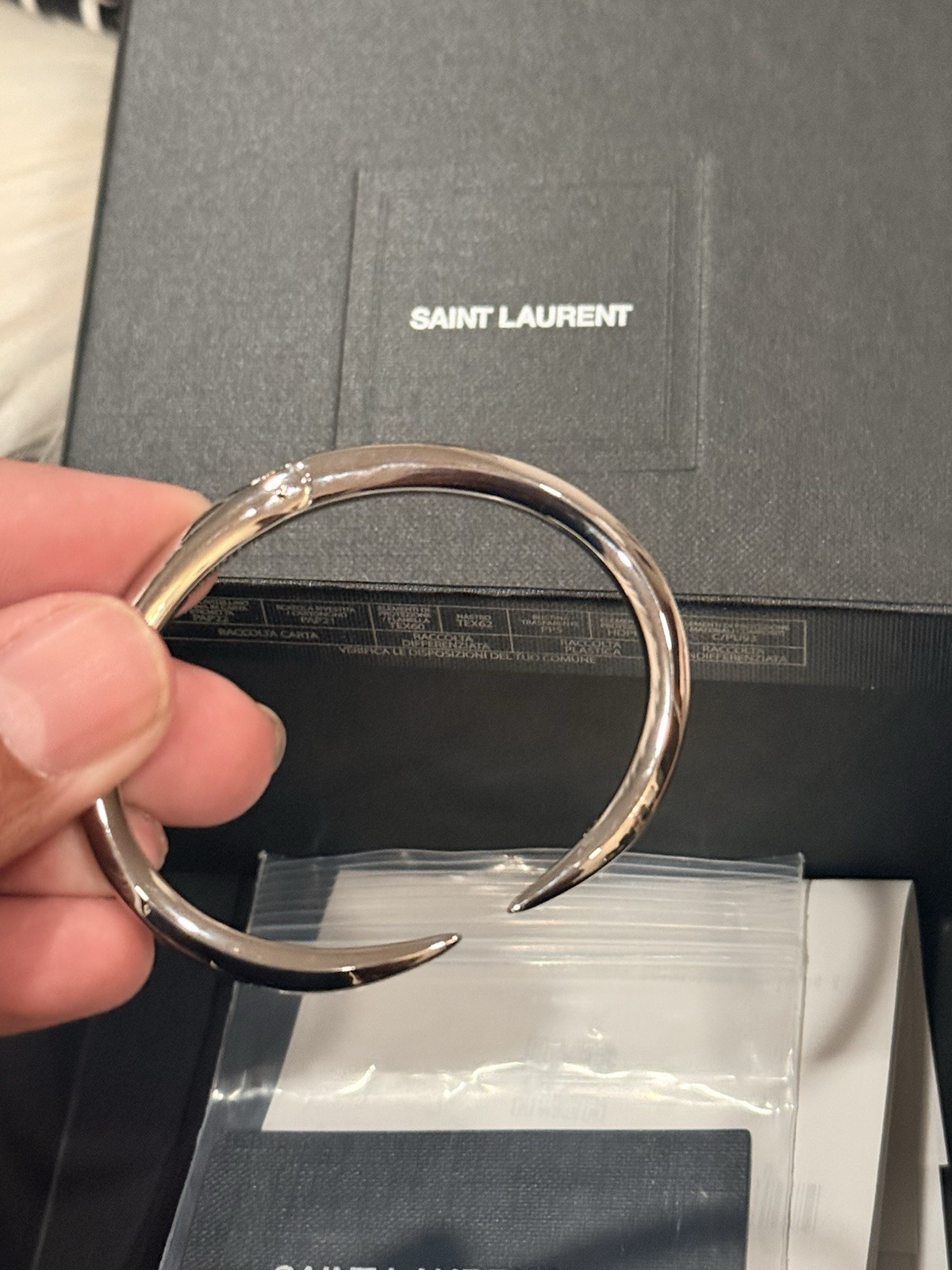 Brand New w/box Saint Laurent YSL Claw Bracelet In Brass Metal Size M