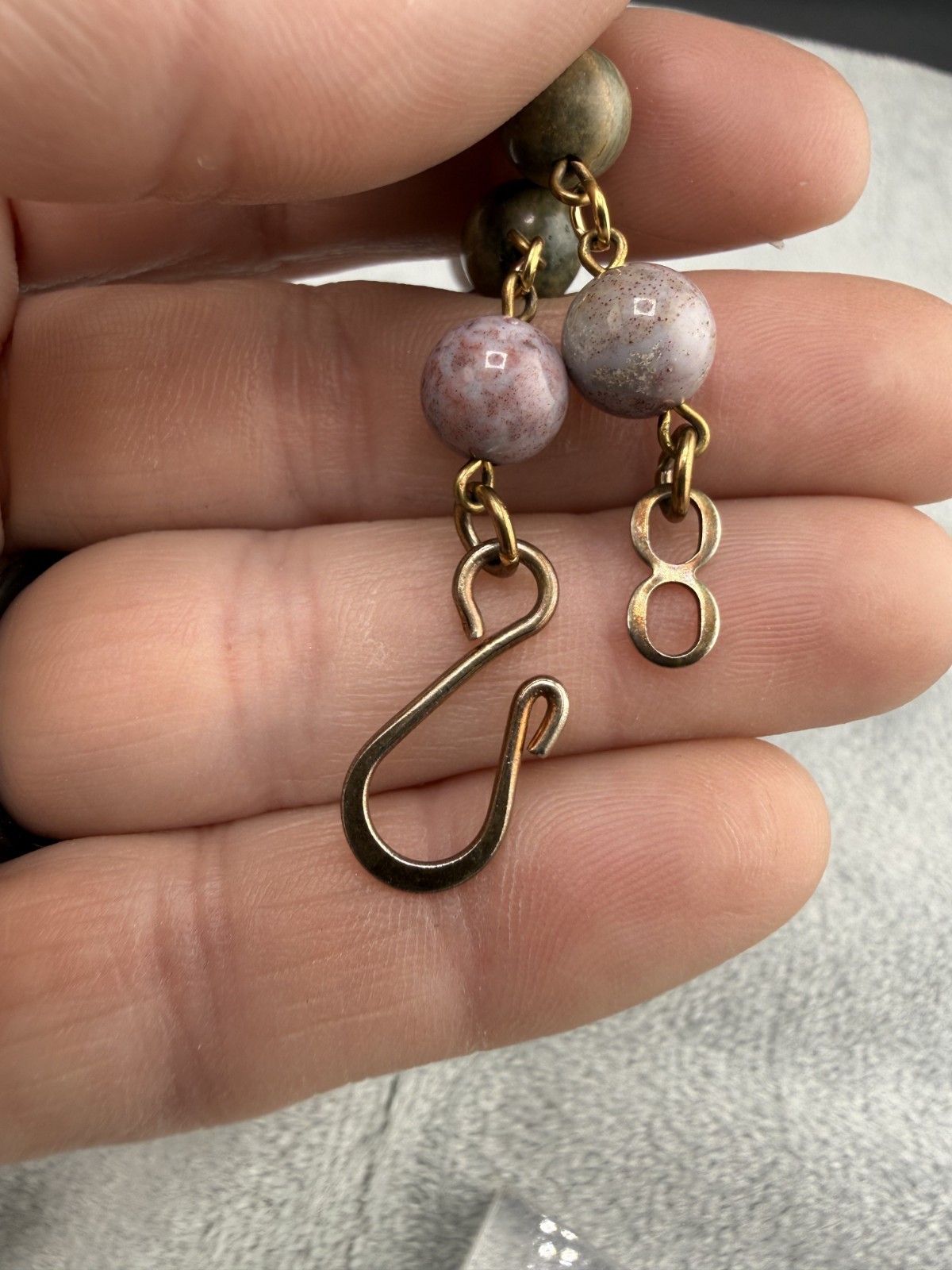 Stone Beaded Necklace Brown Pink Polished Gold Tone 16″