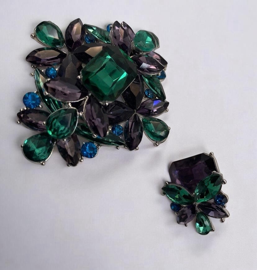 Pretty Emerald Green Blue & Purple Rhinestone Statement Brooch & Earrings Set