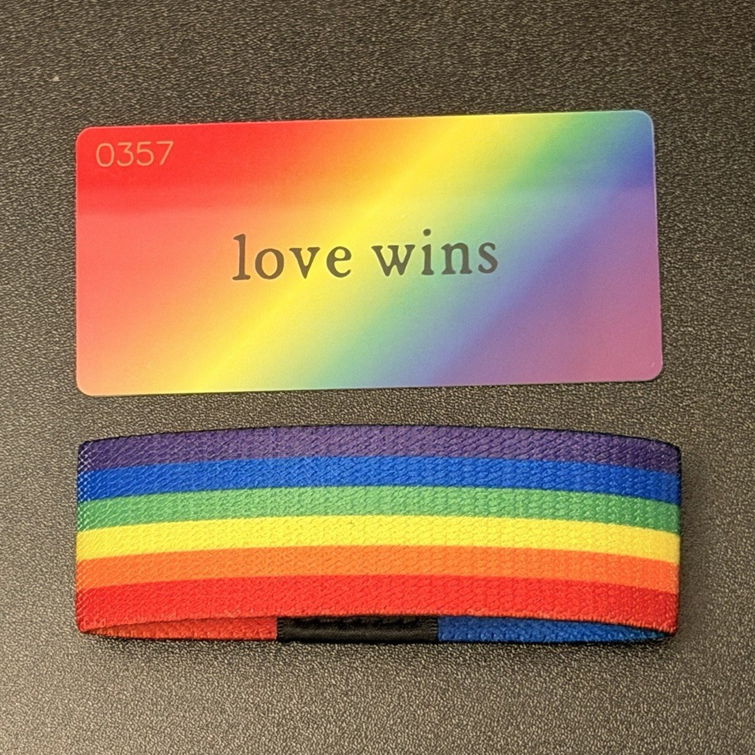 OOS *BRAND NEW* 2020 SM ZOX ‘Love Wins’ Rainbow Pride Fabric Bracelet #0357