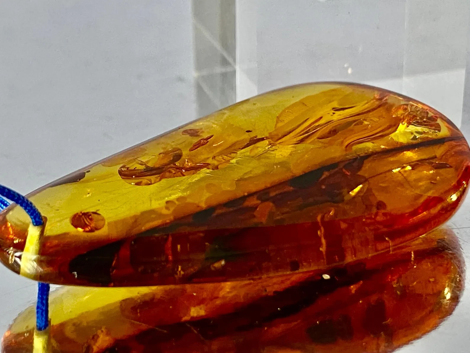 46mm Baltic Amber Pendant Cognac Scenic Inclusions Collector Statement B1413