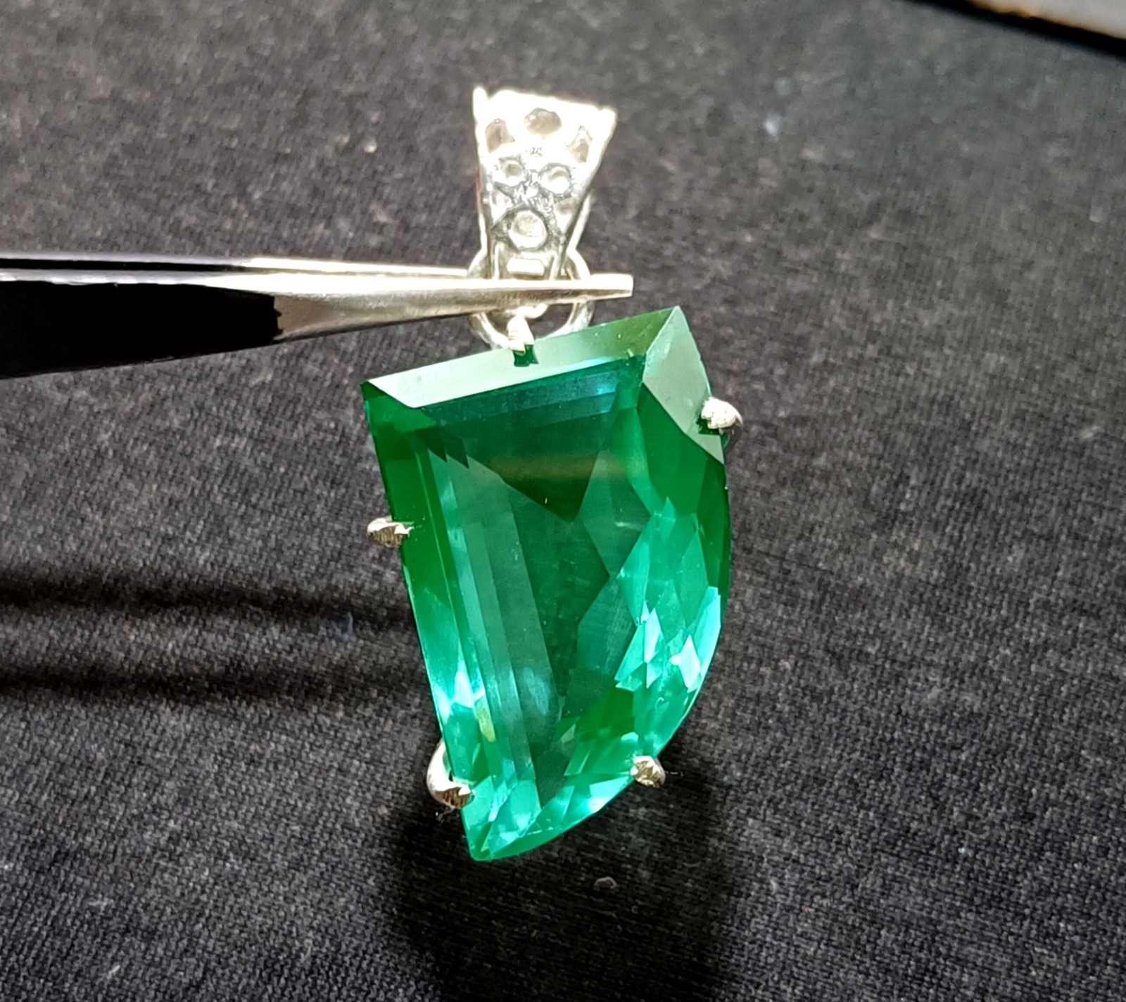 Certified 39.25 Natural Paraiba Tourmaline 925 Silver Pendant Loose Gemstone