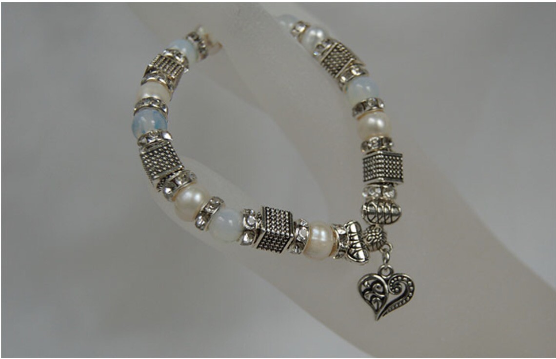 Brighton Pearl/Opal/silver/CZ stretch bracelet with Contempo/Leafy heart charm
