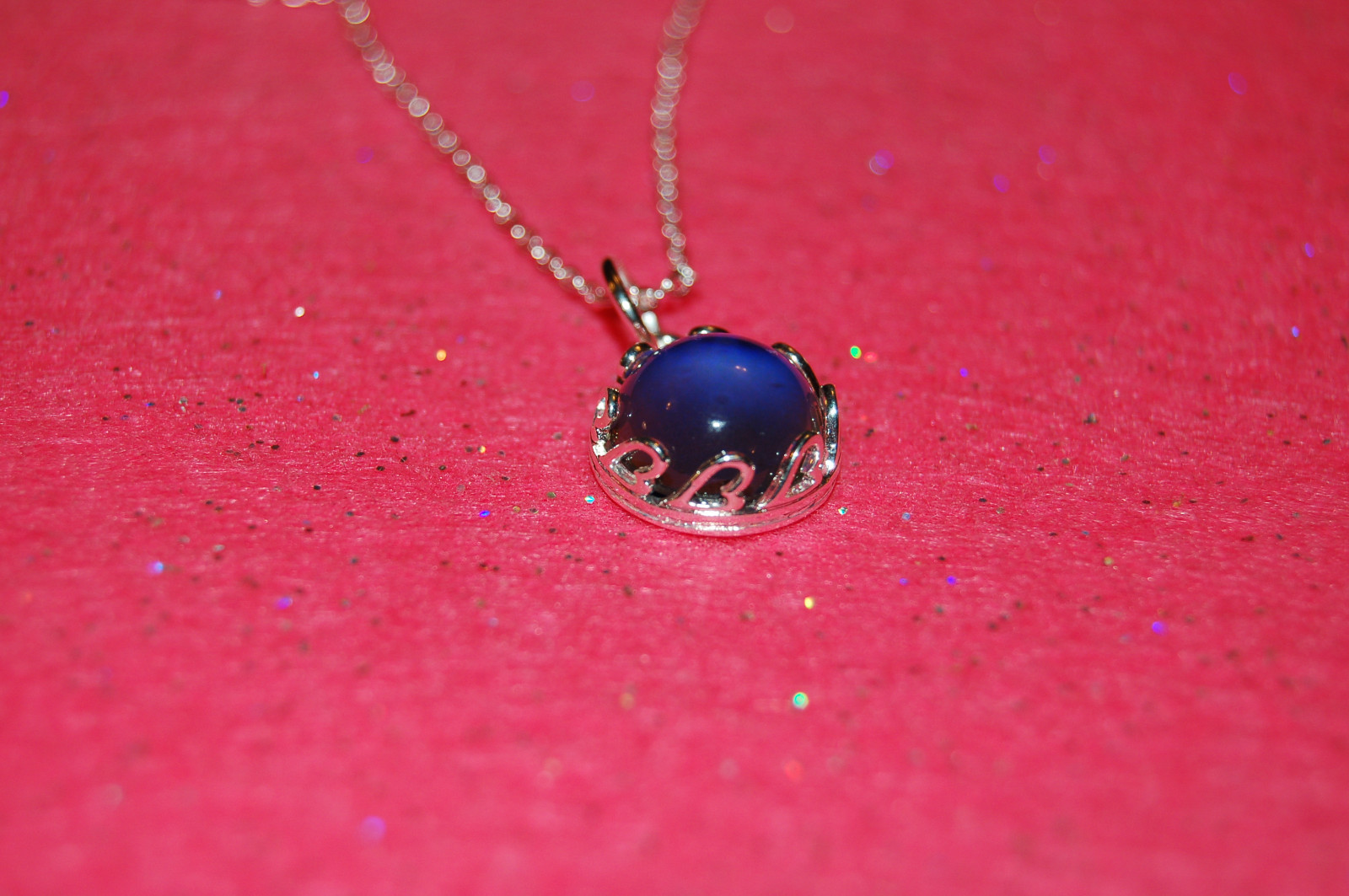 Heart Surround Mood Necklace, Sterling Silver Plated, 12mm, #A2V1