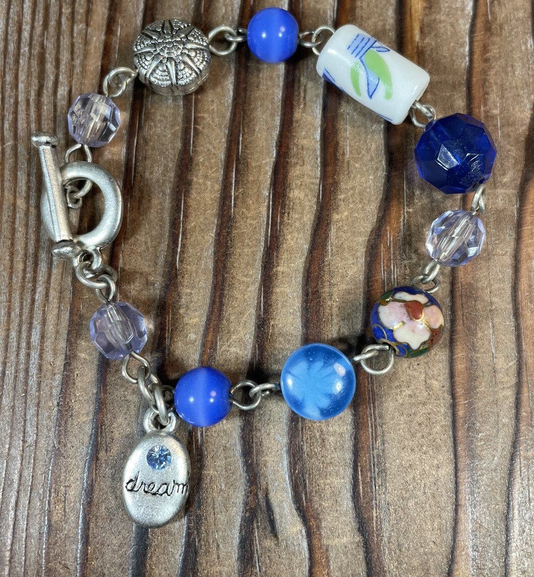 Handmade beaded bracelet cloisonne ceramic glass toggle silver tone 8” blue whit