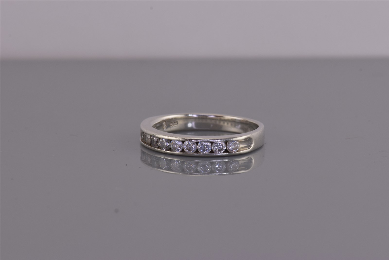 Sterling Silver 3.5mm Channel Set Cubic Zirconia Band Ring 925 Sz: 9