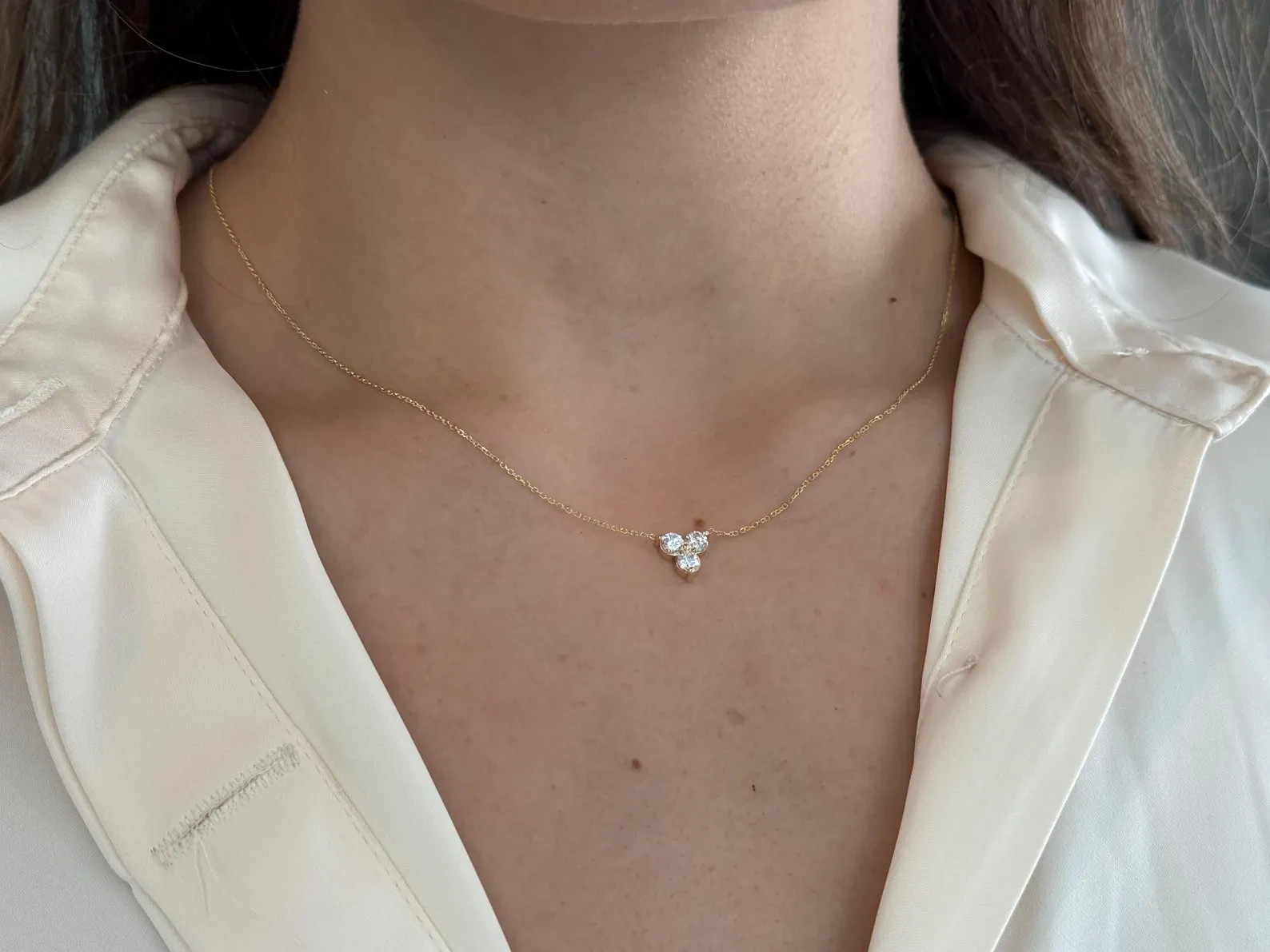 Lab Grown 1.00 Ct Round EF VS Diamond Flower Cluster Necklace in 14K Yellow Gold