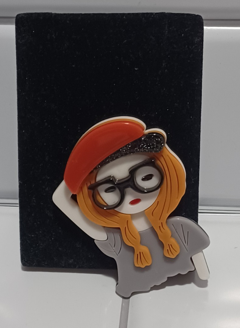 Acrylic Modern Lady Girl Fashion Brooches Women Jewelry Orange Gray