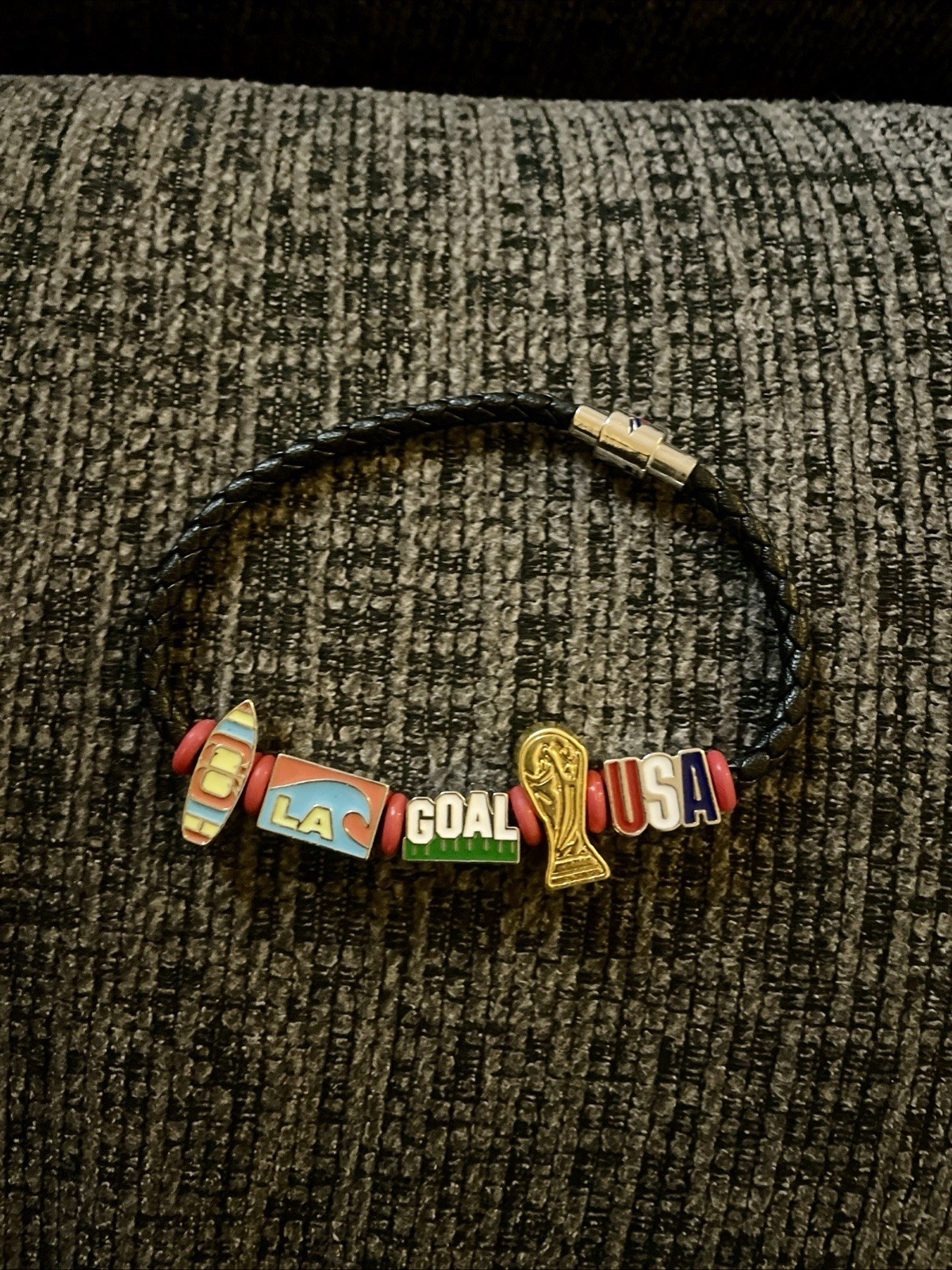 2026 FIFA World Cup Charm Bracelet (BofA Fan Band) Los Angeles