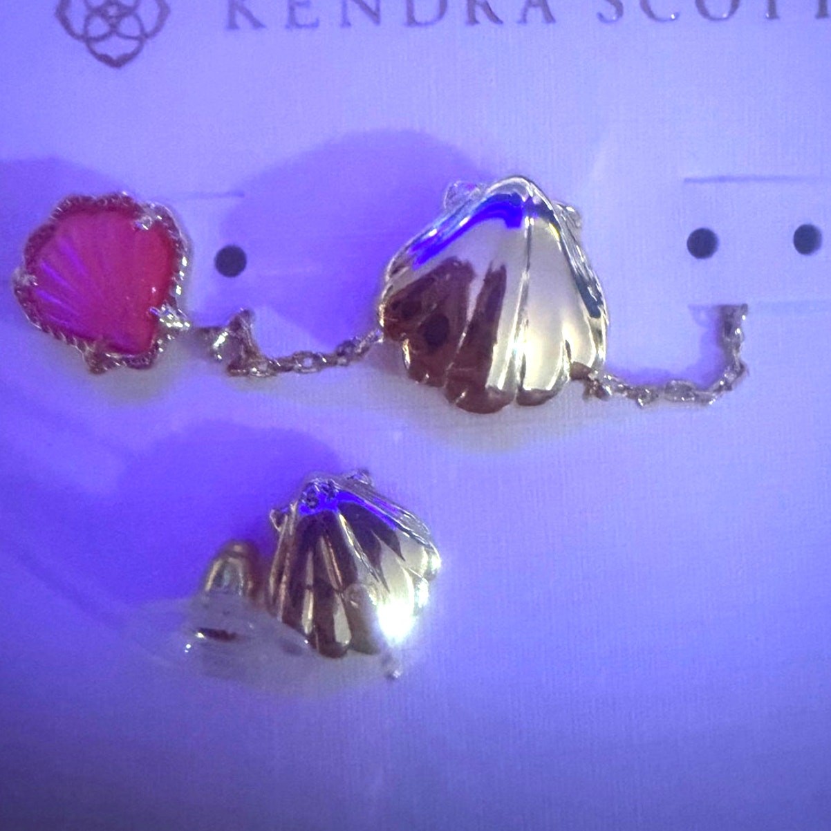 Kendra Scott, seashell necklace, earring, set, gold, and pink