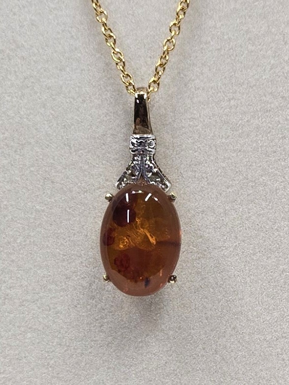 AMBER Gold Plated Sterling 925 Pendant New Without Tags Necklace Chain