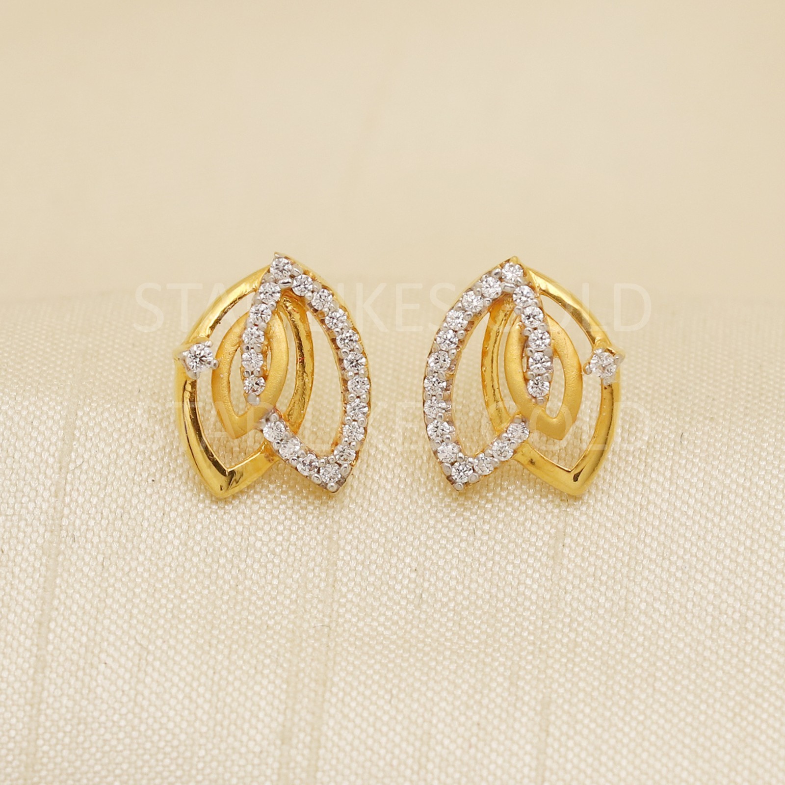 Solid 22k Yellow Gold CZ Oval Marquise Stud Earrings Two-Tone Multi-Layer Tops
