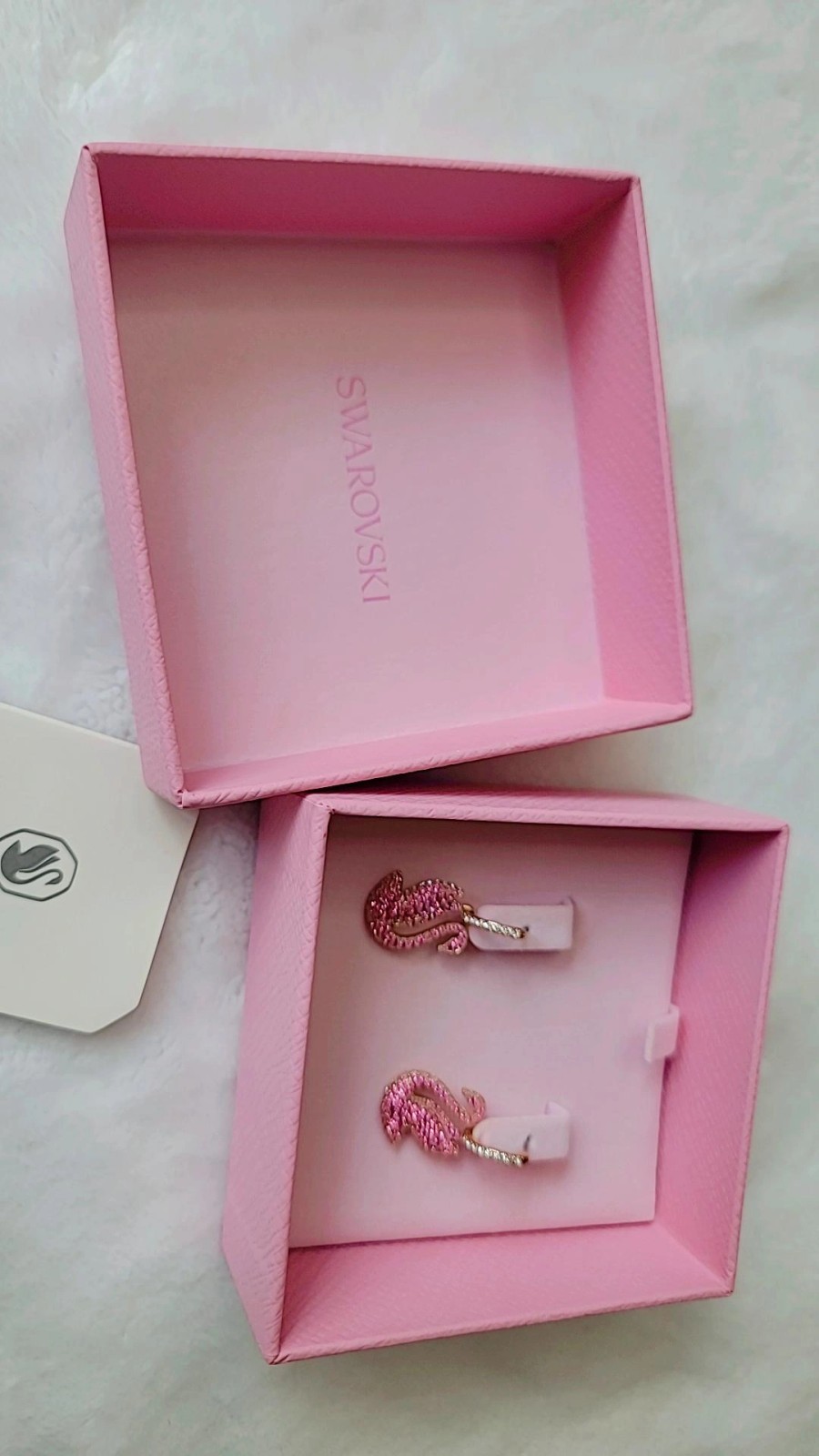 Swarosvki, Classic Swan Pink Crystals and Pink Rose Earrings Gold Plated New
