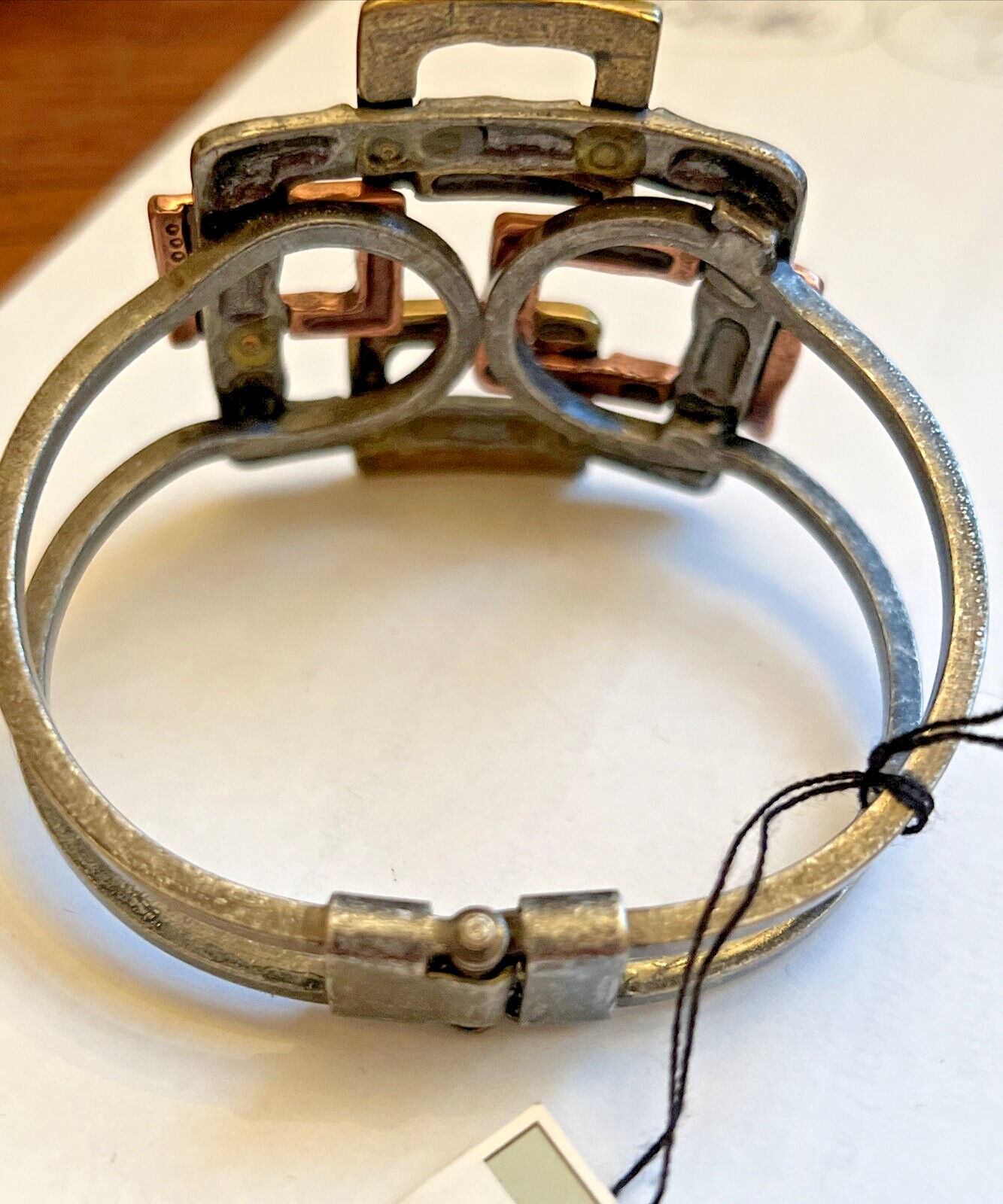 NEW!! Geometric shaped gunmetal multi toned hinged bracelet 7-8 inch