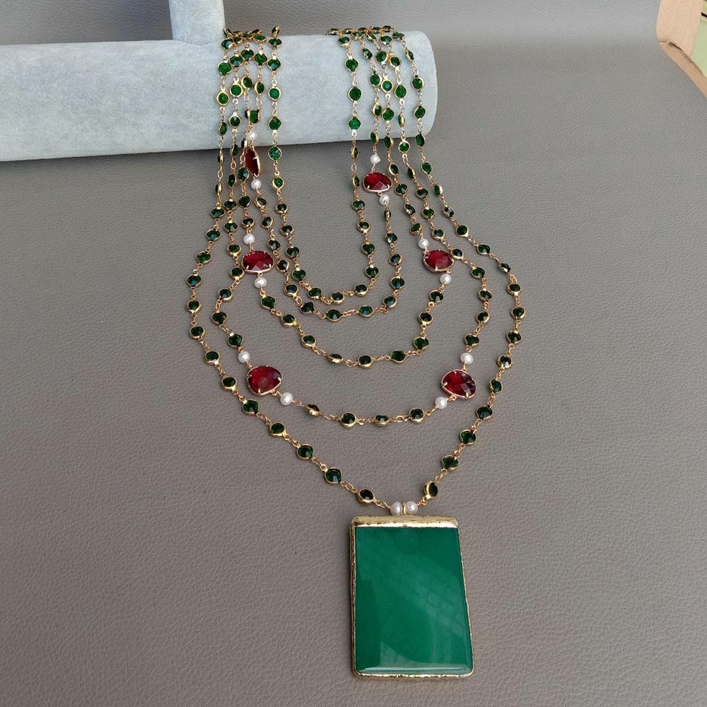 5 Strands White Pearl Green Crystal Chain Necklace Green Agate Pendant 18”