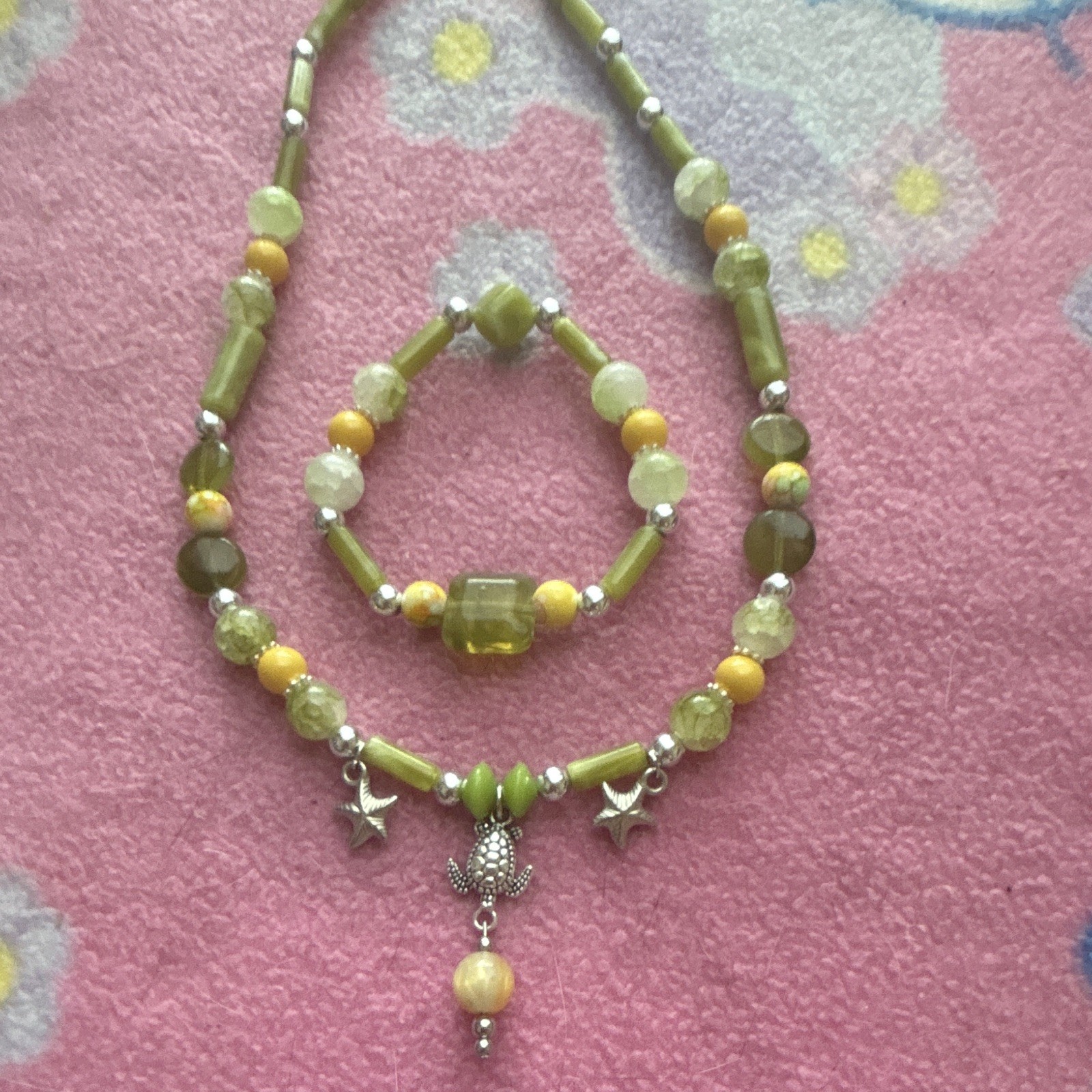 Green & Yellow Beaded Jewelry Set Necklace Bracelet with Turtle Animal Charm
