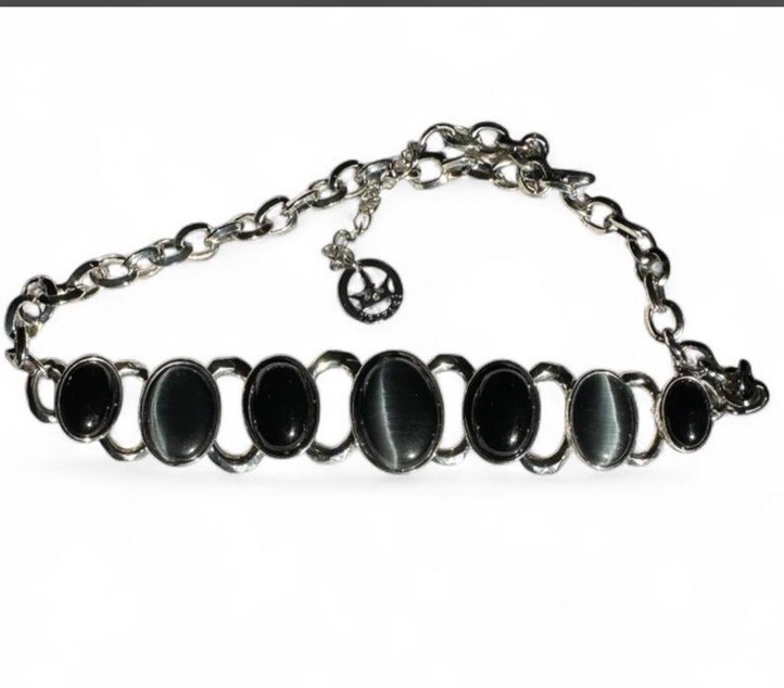 Vintage Trifari Necklace Silvertone