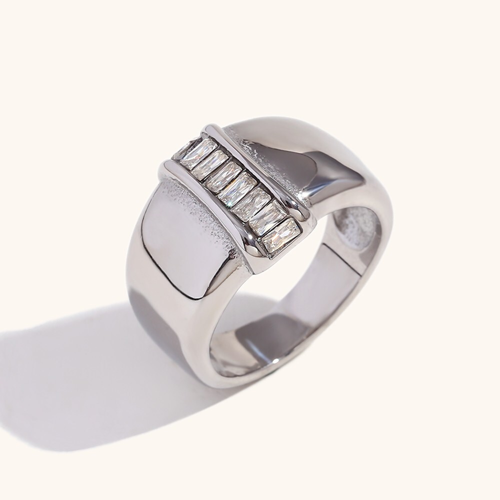 Simple Cubic Zirconia Stainless Steel Gold/Silver Color Fashionable Lovely Ring