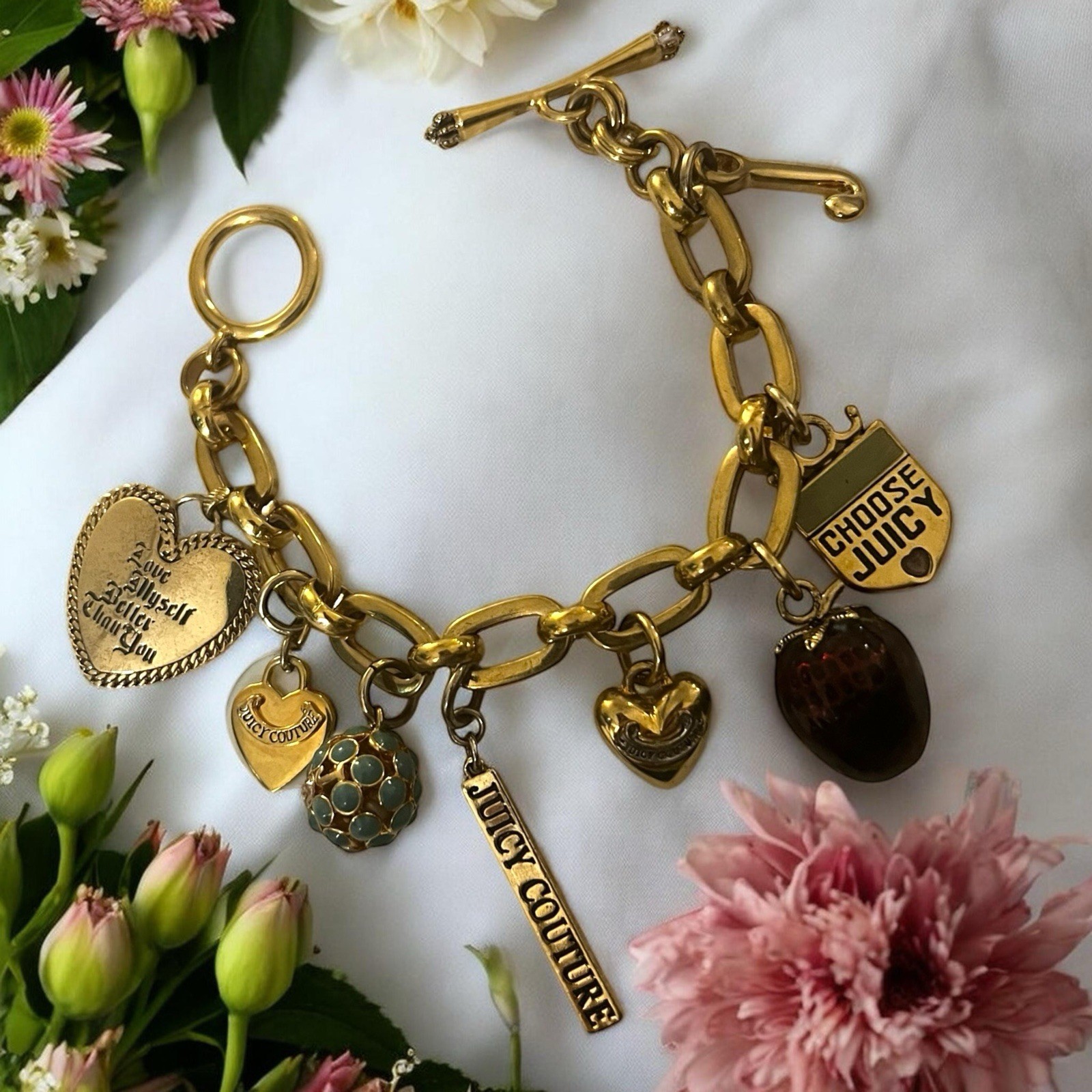 Vintage JUICY COUTURE Gold-Tone Assorted Iconic Rare Charm 7.5” Bracelet 13.1g