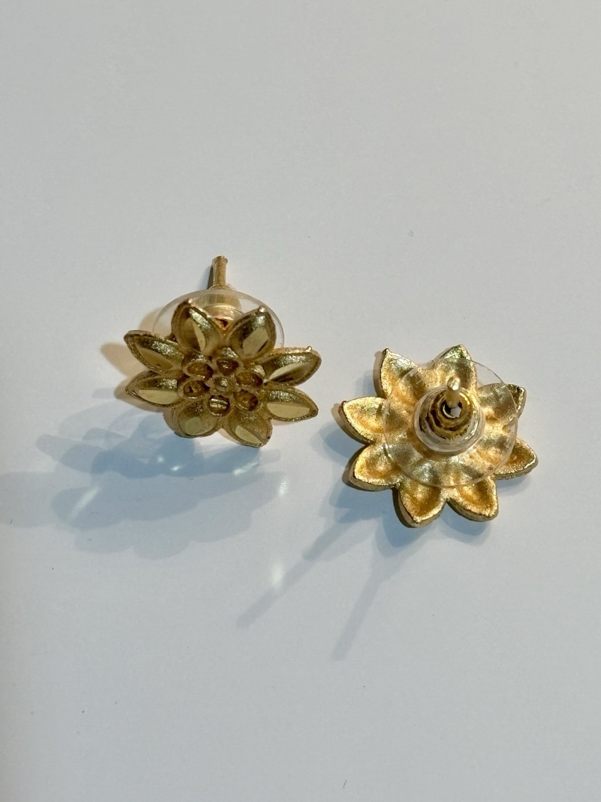 20kt Gold-Plated Indian Flower Bloom Statement Large Stud Earrings *Unique*
