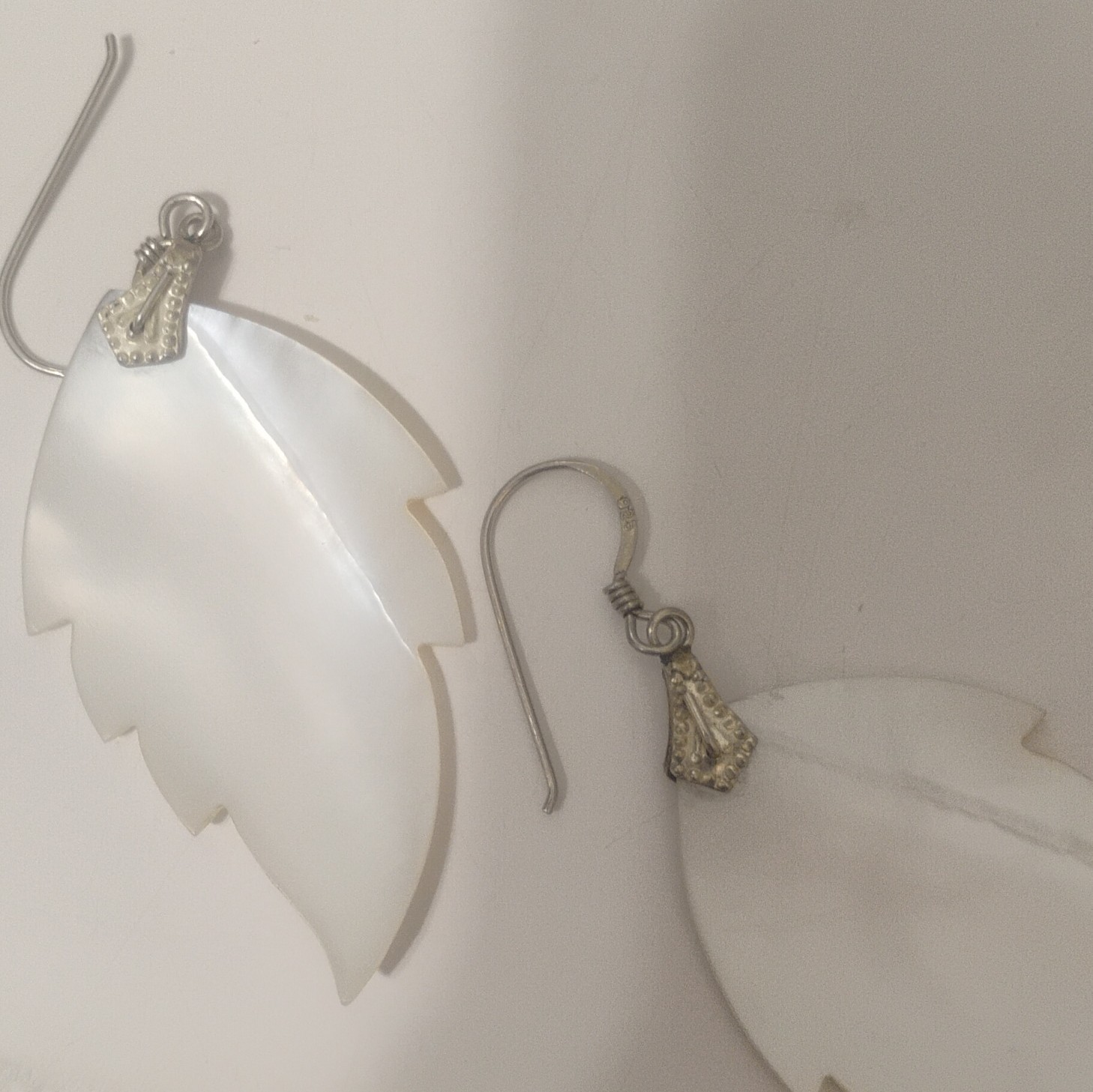 Mother of Pearl/Abalone Leaf Dangle/Drop Earrings Hook Closure White 925 Silver
