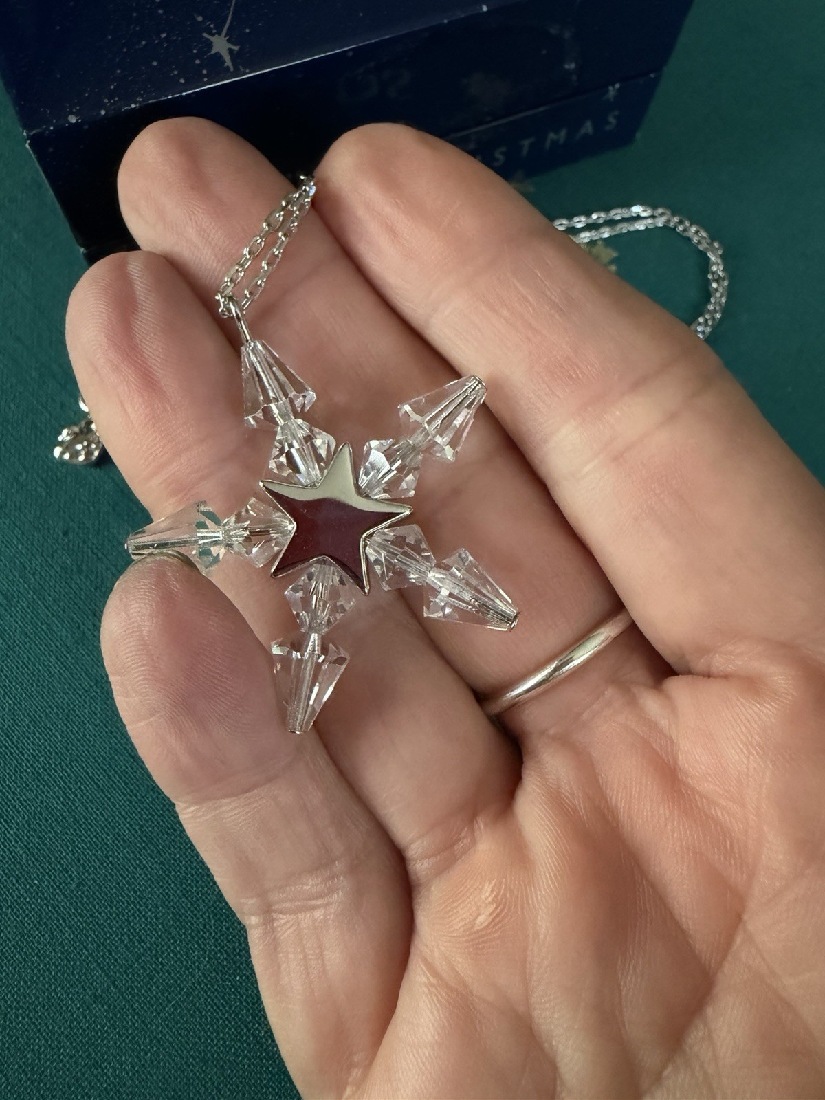Swarovski Clear Crystal Star Pendant Necklace 16in snowflake