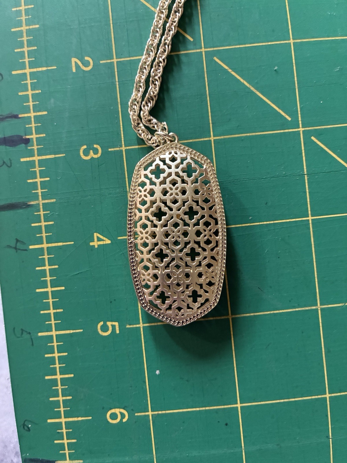 Kendra Scott Gold Tone Filigree Necklace 32” Chain