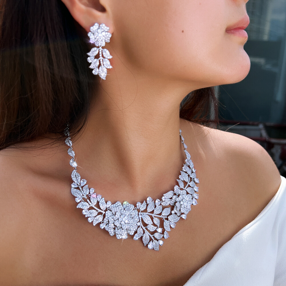 Silver Plated Wedding Brides Necklace Earrings Cubic Zirconia Flower Jewelry Set