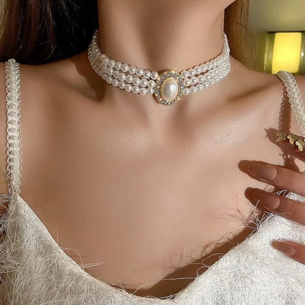 Shiny Pearl Necklace For Womens Jewelry Set with Diamonds Elegant Luxury Gifts