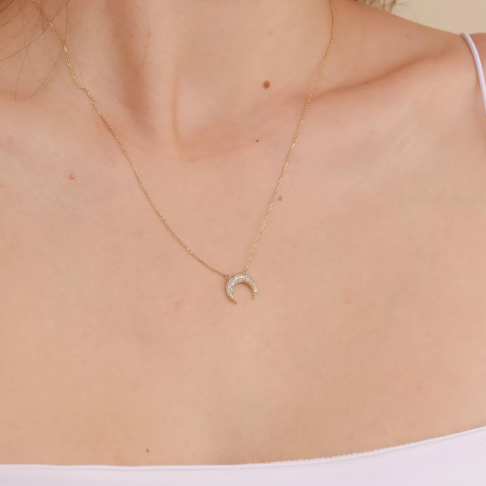 1.00 Ct Round EF VS Lab Grown Diamond Crescent Horn Necklace in 14K Solid Gold