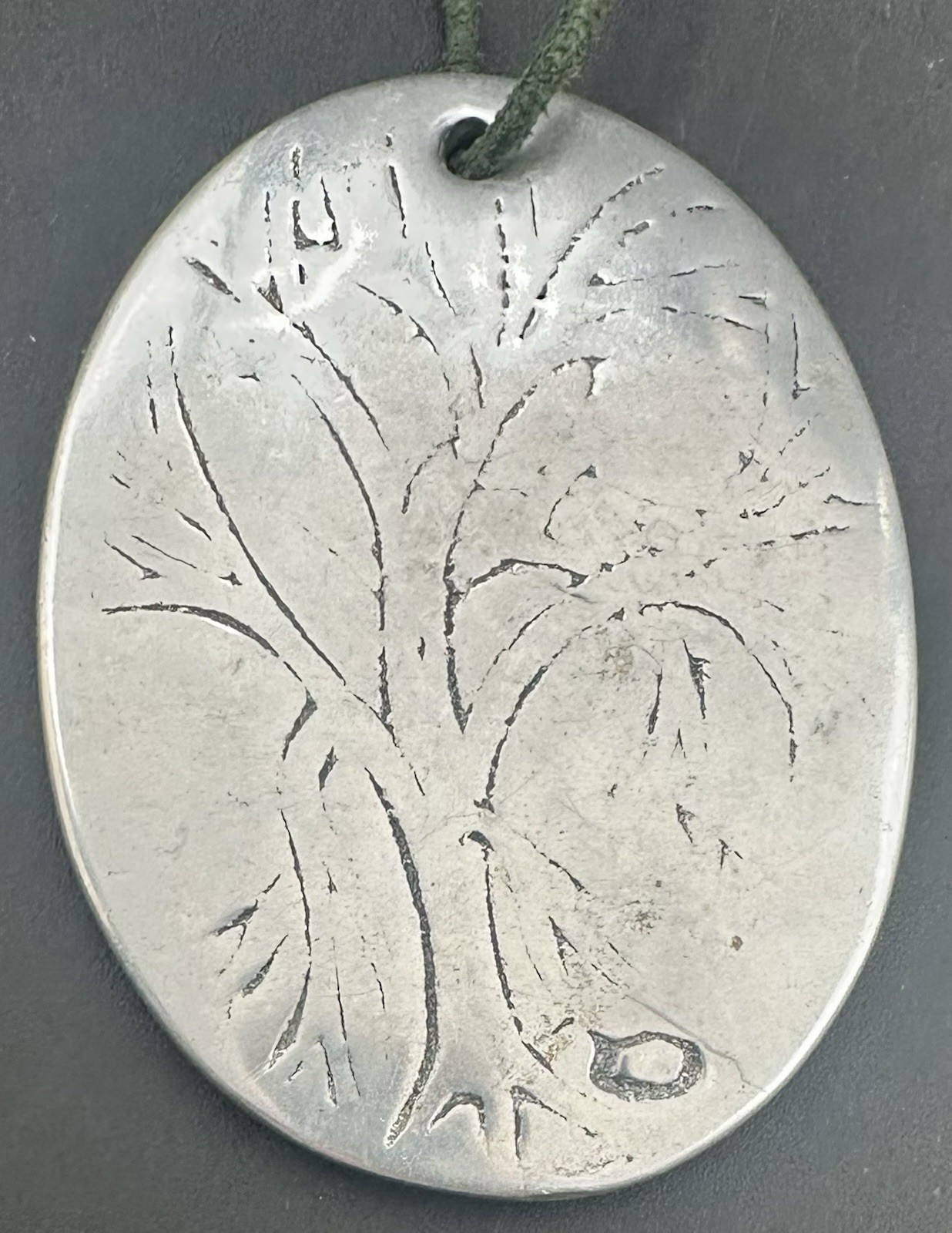 Hoselton Aluminum Tree of Life Pendant Disk Necklace Canada