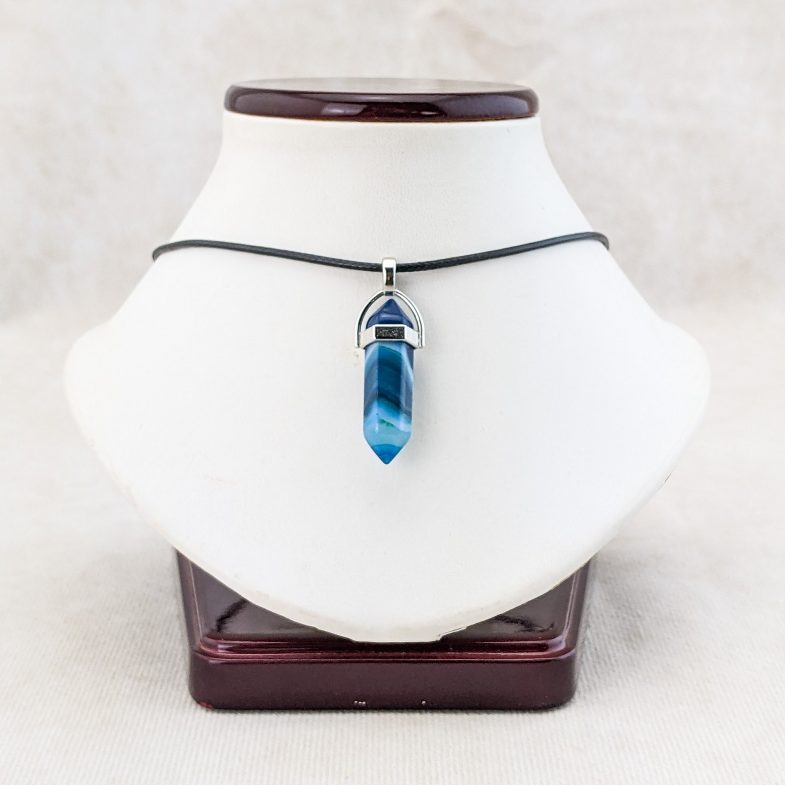 Blue Agate stone Hexagon Point Pendant Chakra Reiki Healing Amulet necklace