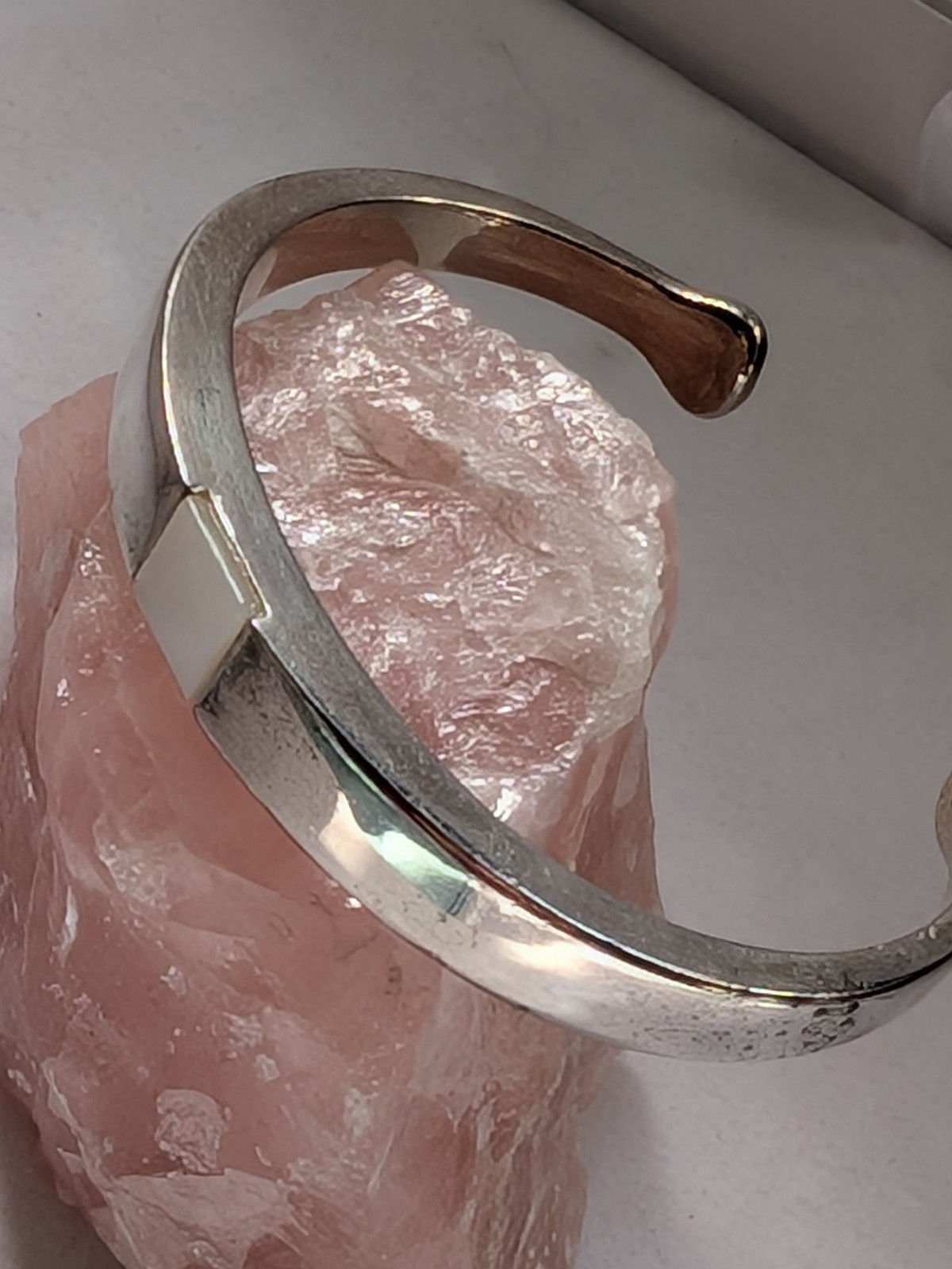 Vintage Silver Tone Solid Open SLIM Cuff Bracelet MOP centre 30g Dia 60x 45mm