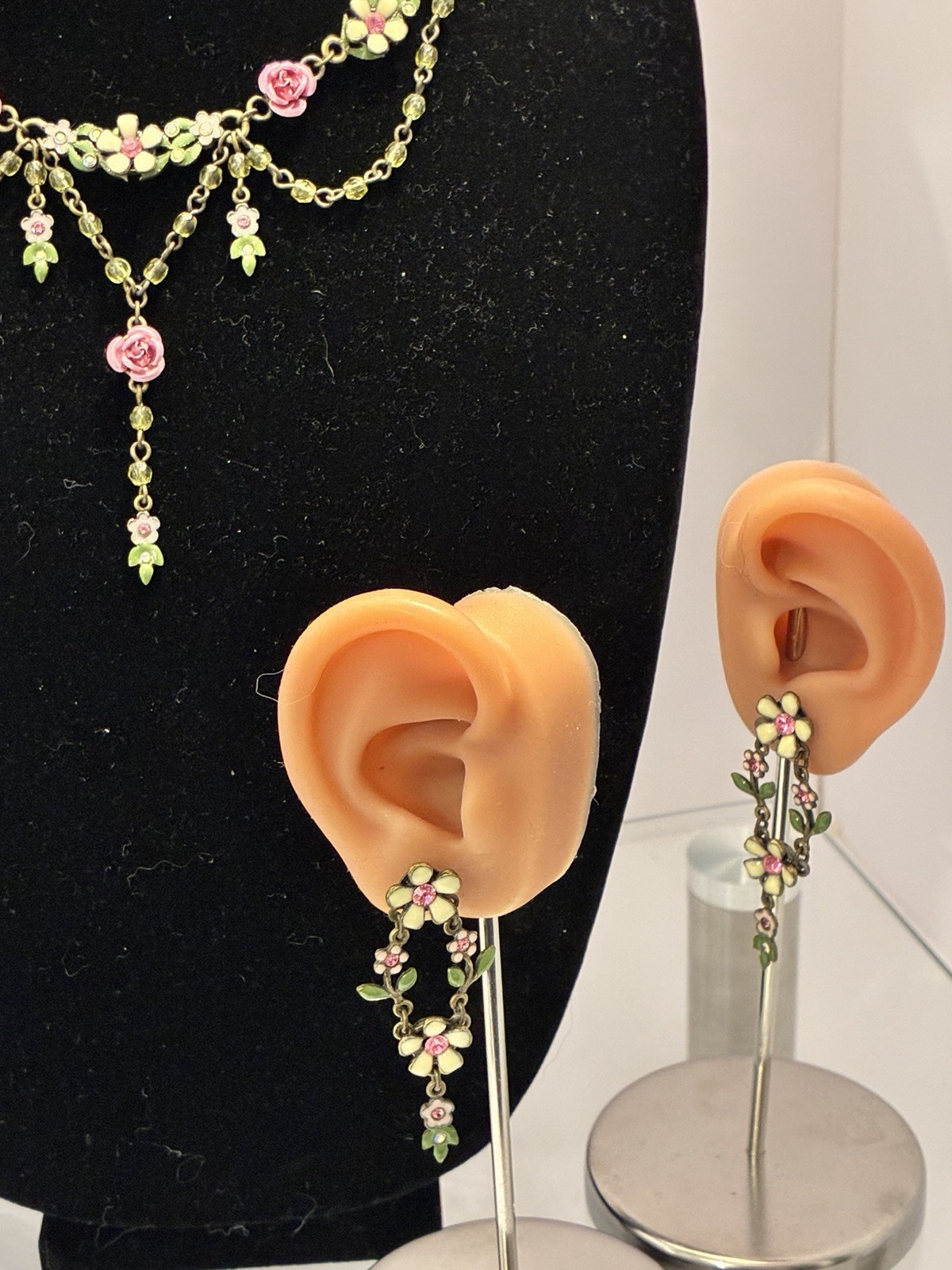 Vintage Avon Fashion Flower 3 Pc Suite Swag Necklace Bracelet Earrings Mint